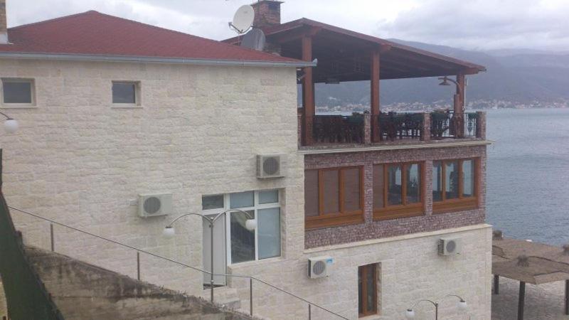 Hotel Anderba Красичи Экстерьер фото